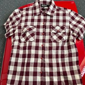 Women’s outback pearl snap short sleeved shirt